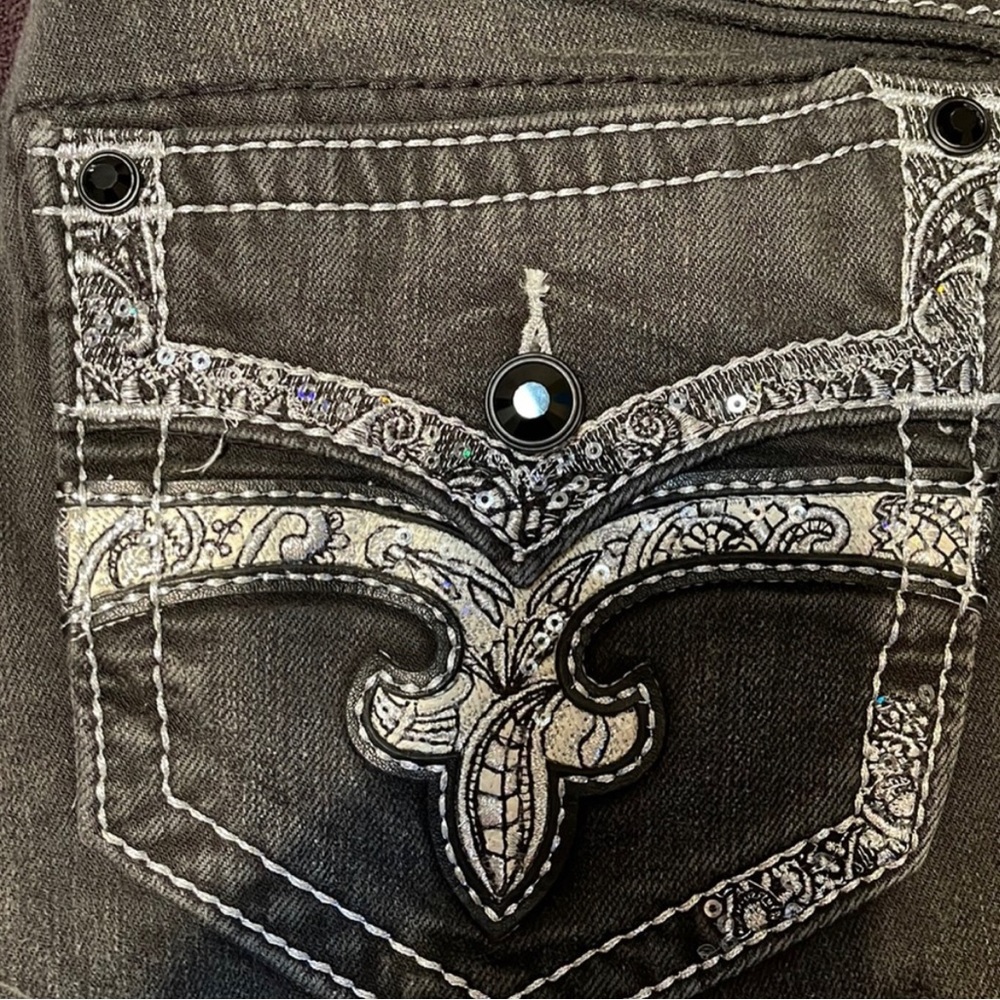 NWOT**SALE PENDING** Rock Revival Black Skinny Jeans Size 32, Smoke Free Home